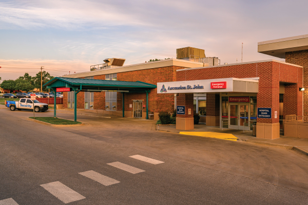 Tile-Facility-Ascension-St-John-Sapulpa-Oklahoma-1-600x400