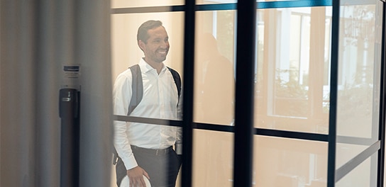 Apprenti en route pour le bureau