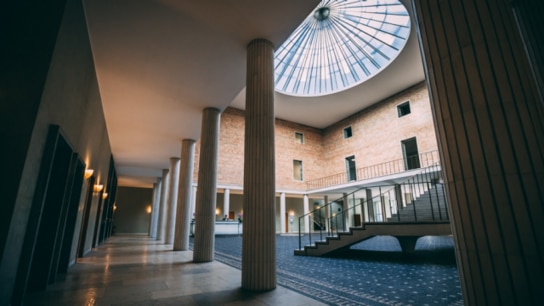 Eingangshalle eines Gebäudes