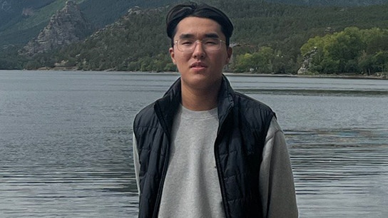 Head shot of Alimzhan