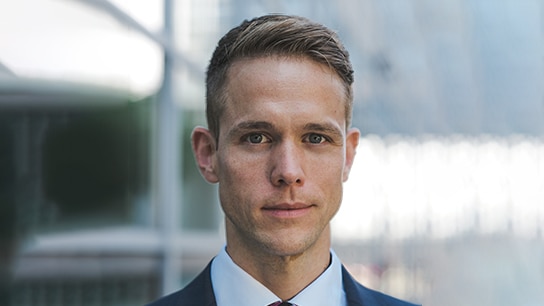 Head shot of Tim