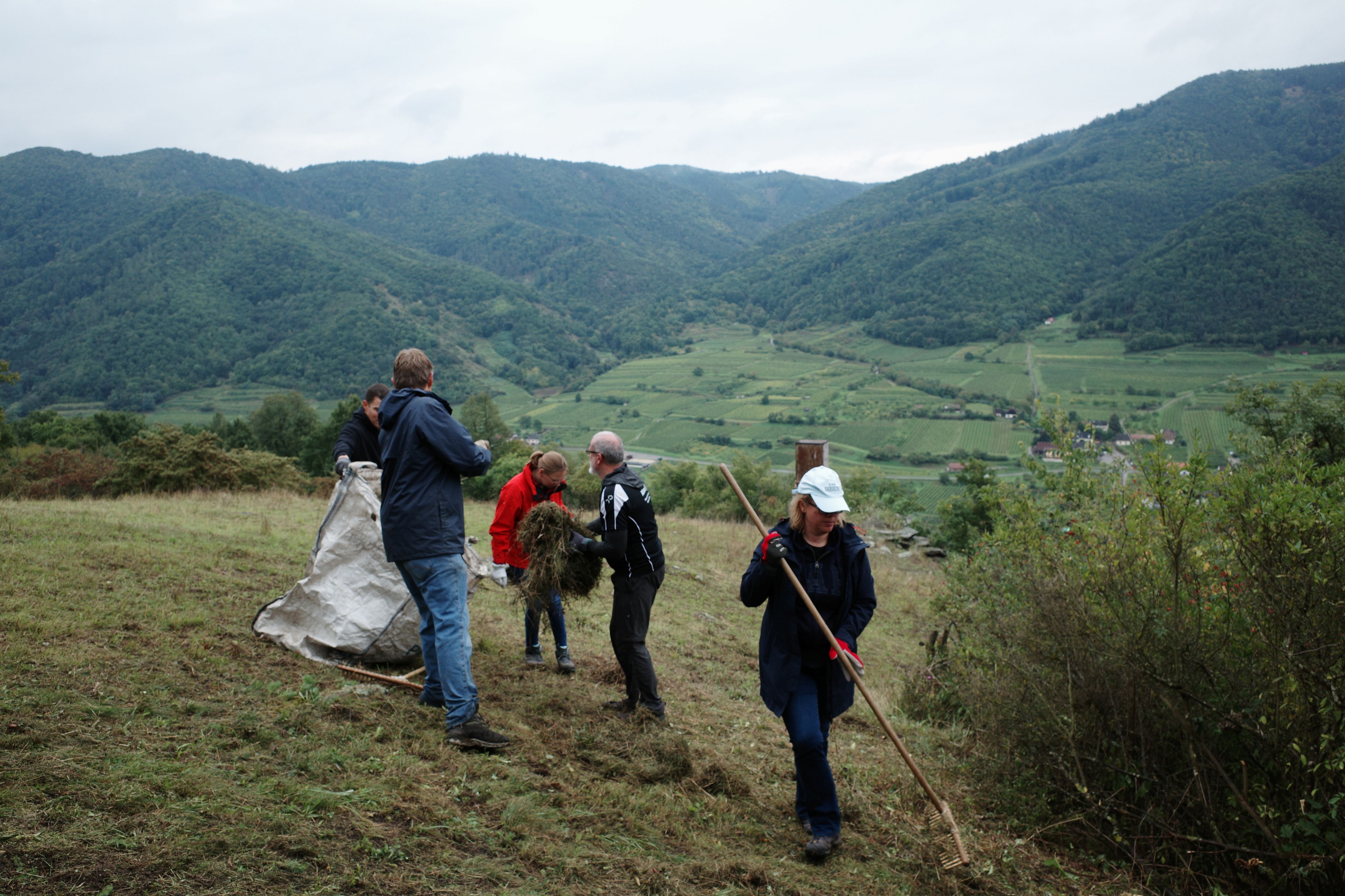 AZAT_Corporate-Volunteering-Bio