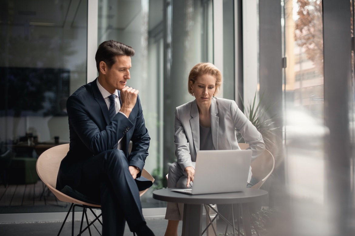 AZ_Commercial_Launch_finance_small