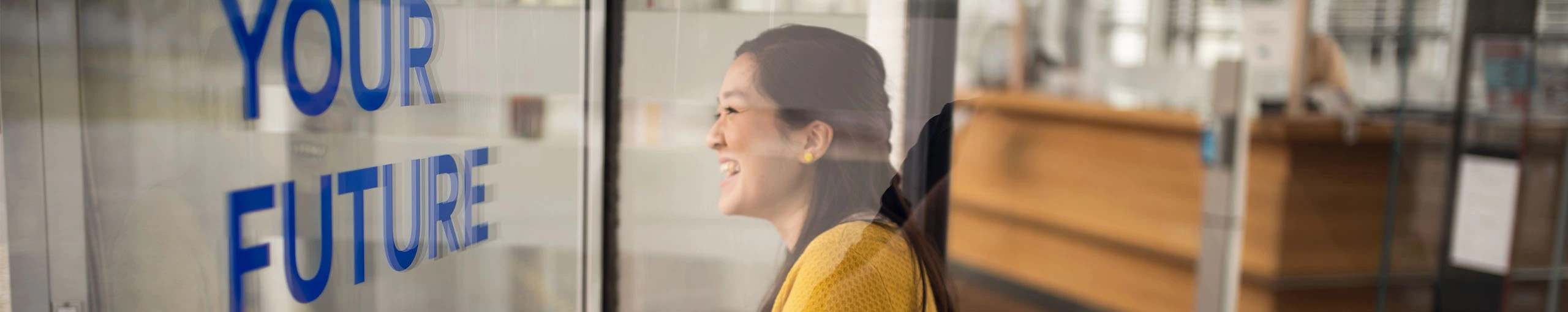 Allianz employee with cheerful expression