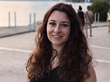 Daniela, Auditor