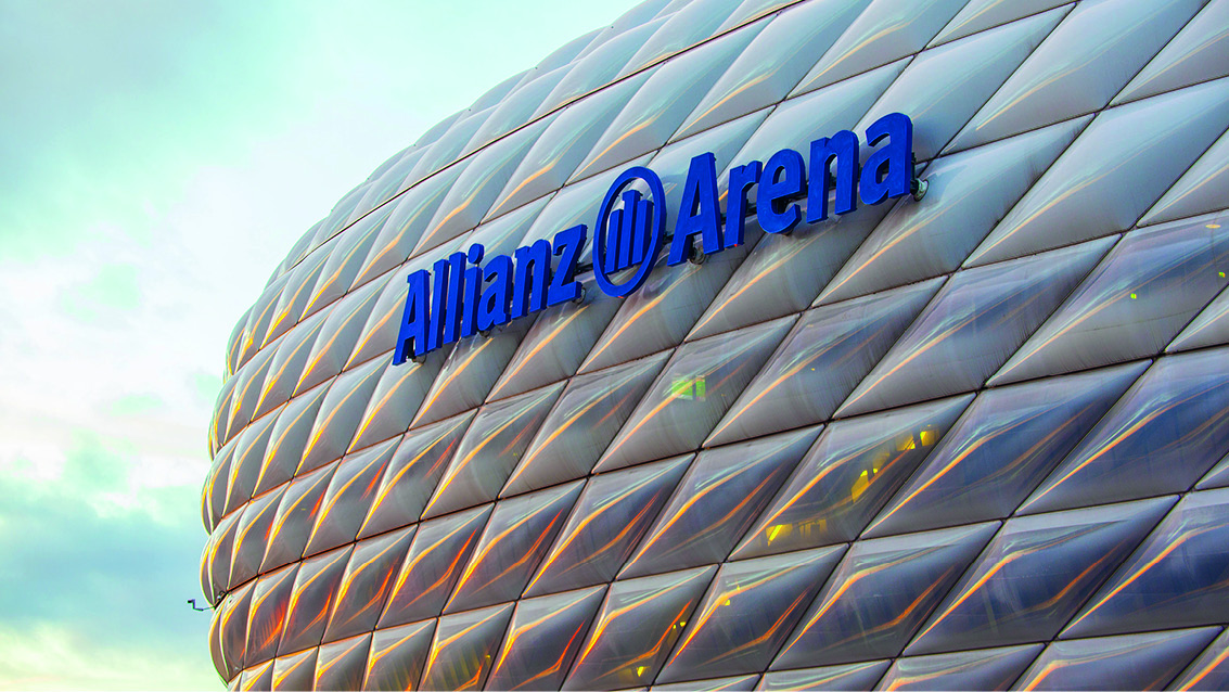 germany_arena_closeup_klein