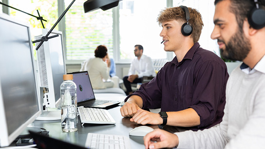 germany_jobwelten_versicherung