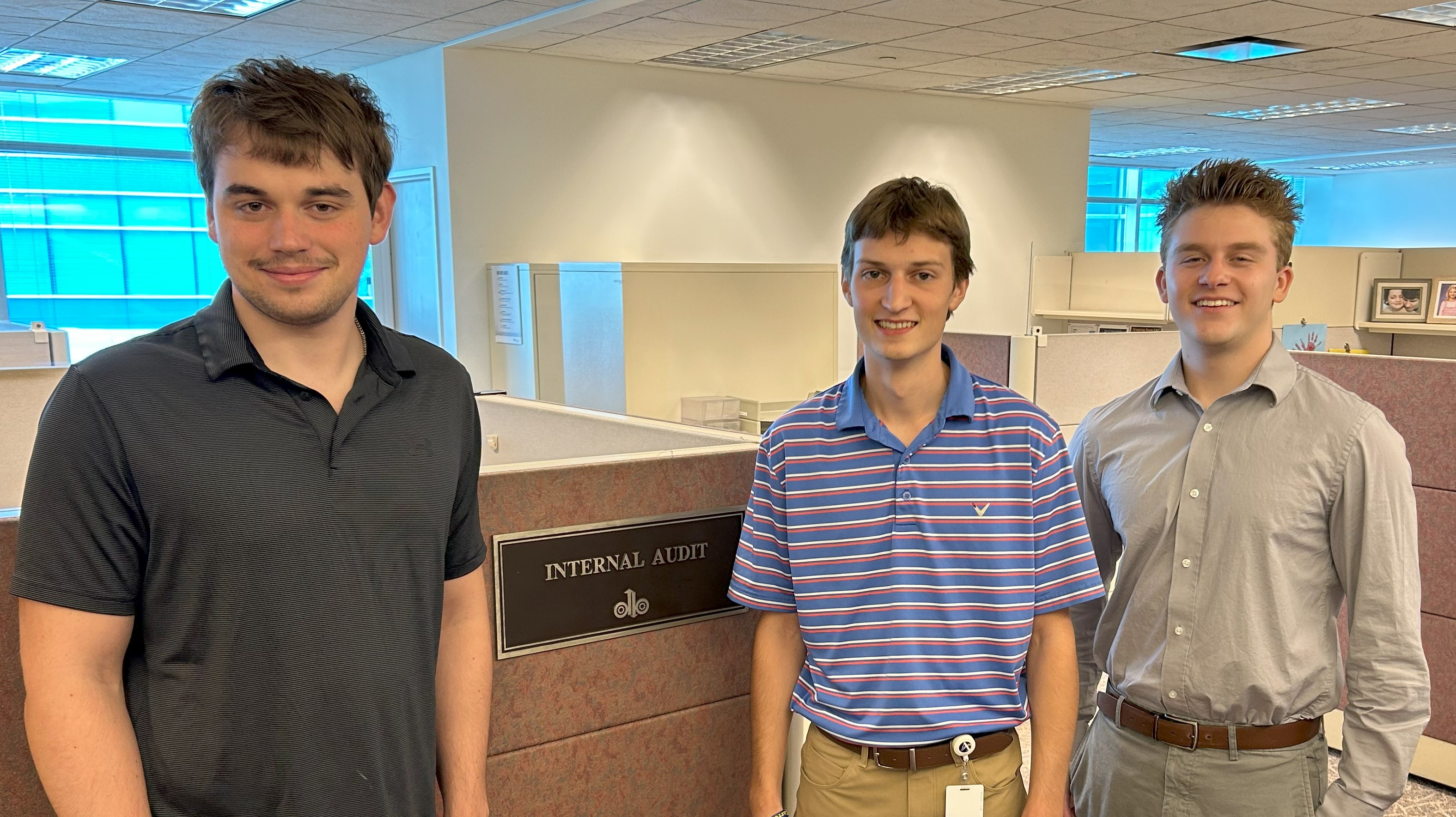 Interns1b_2025