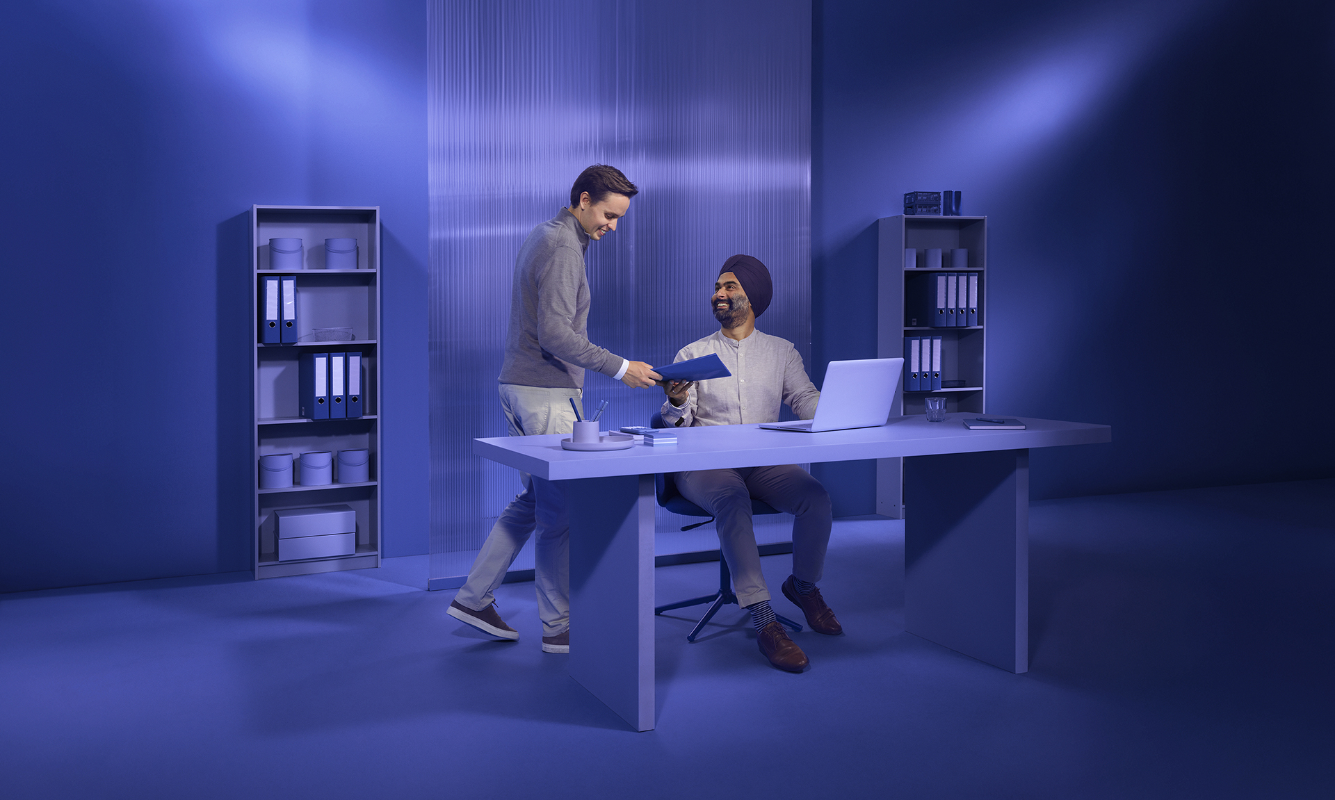 EVP_Office_05_Ultramarine_ThomasAarnoudse_NavninderSingh_RGB