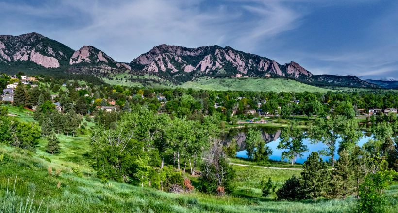 Colorado Flatirons mountains.