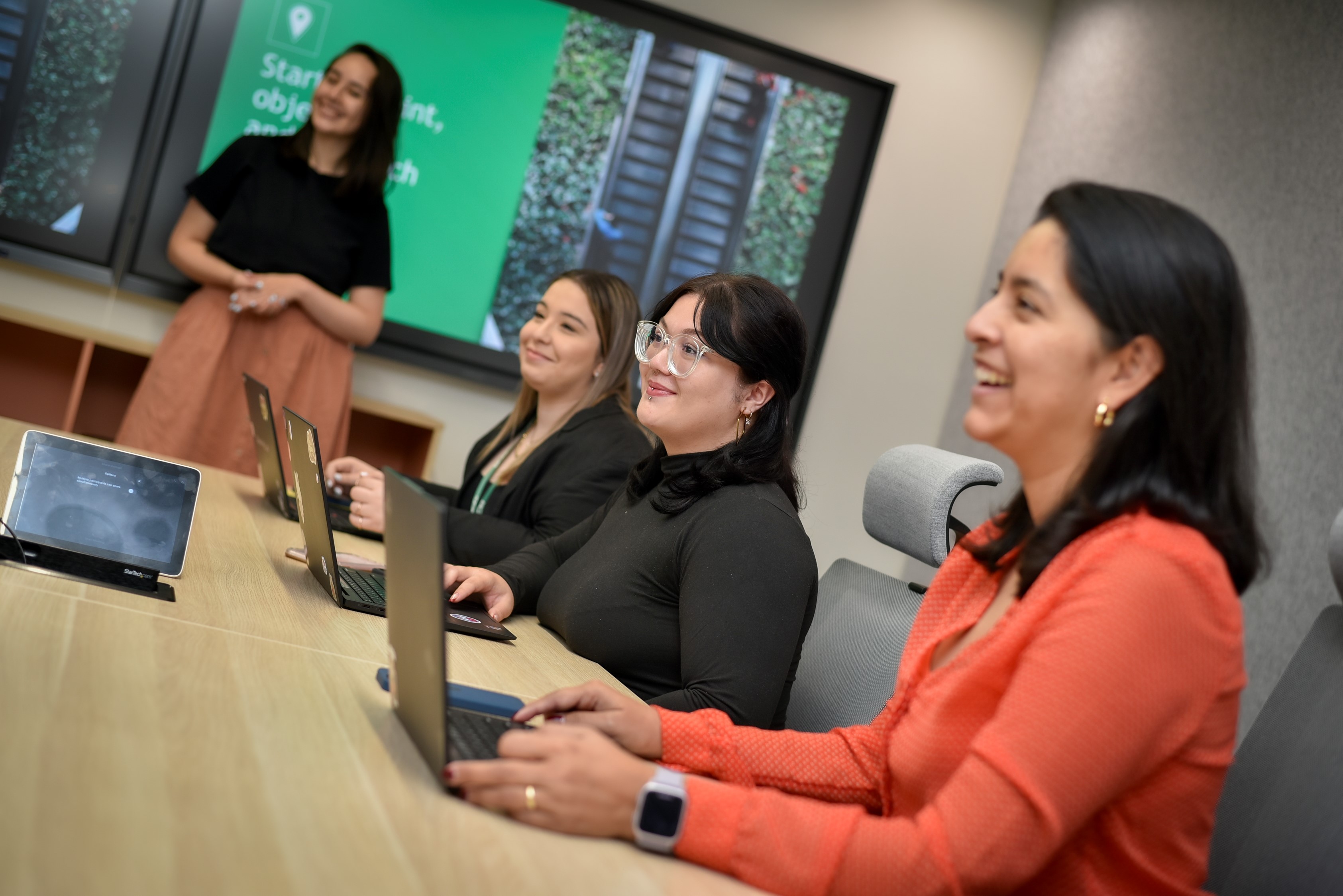 BCGOfficephotoshoot_033