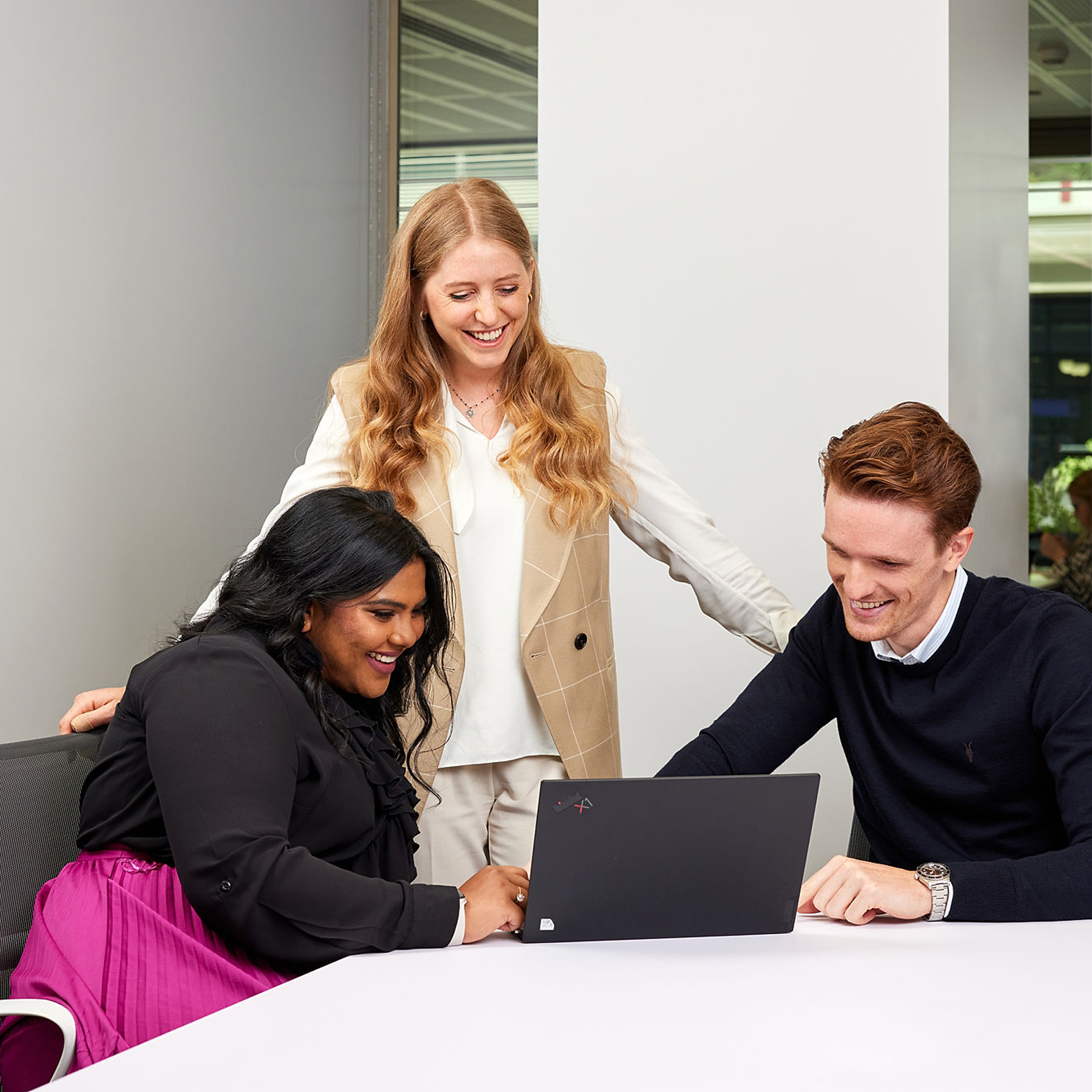 DFZ_-_Nalini_Kothari_Alexa_Castlunger__Tobias_Bunte1