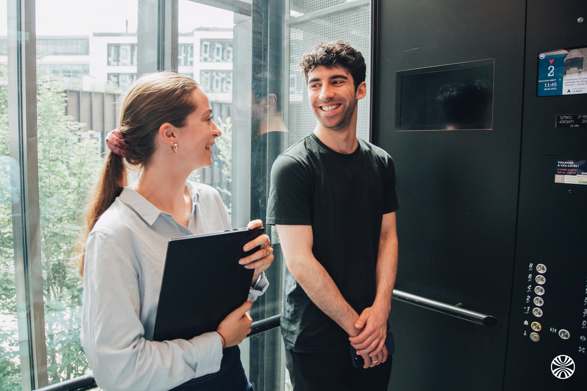 PAR-Claire_Bourguelle_et_Maxime_Despretz_Associate_2