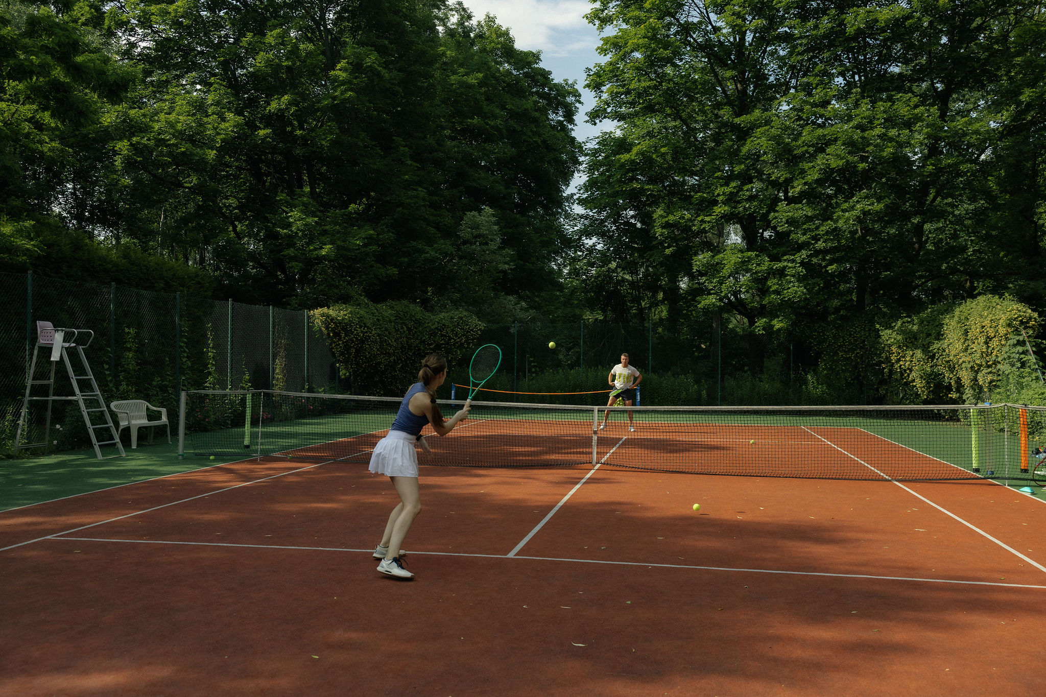 WAR tenis_picnic