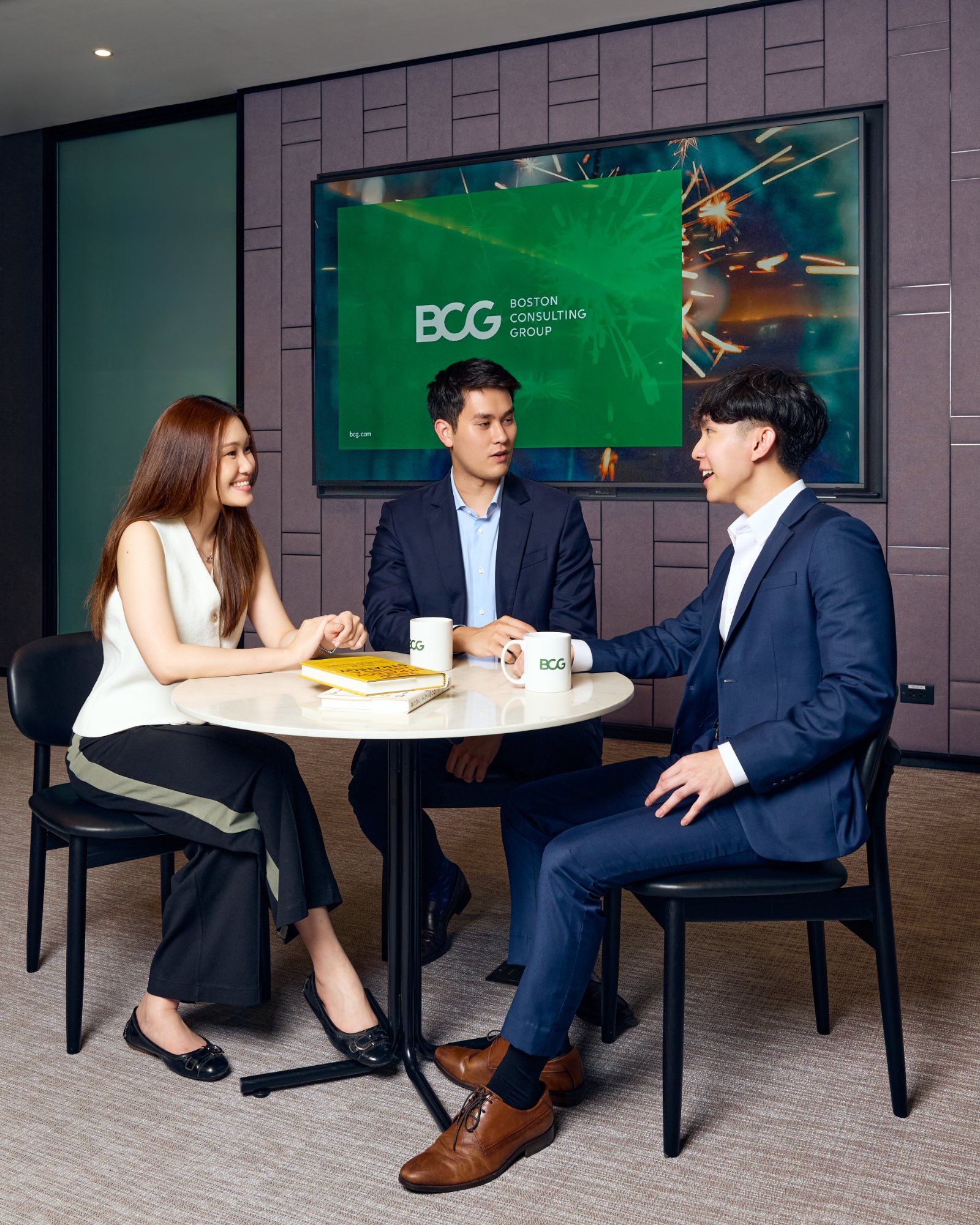 bcger_bgk_lounge_group_bcgscreen_001