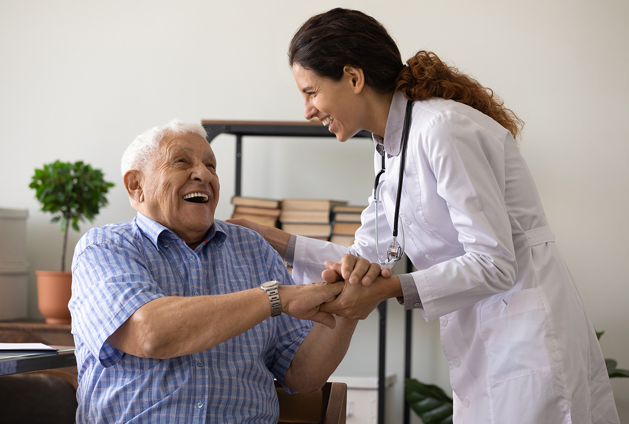 patient-with-nurse
