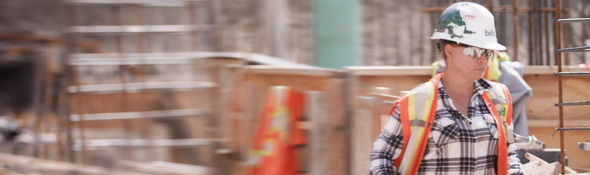 WomeninConstructionHero4