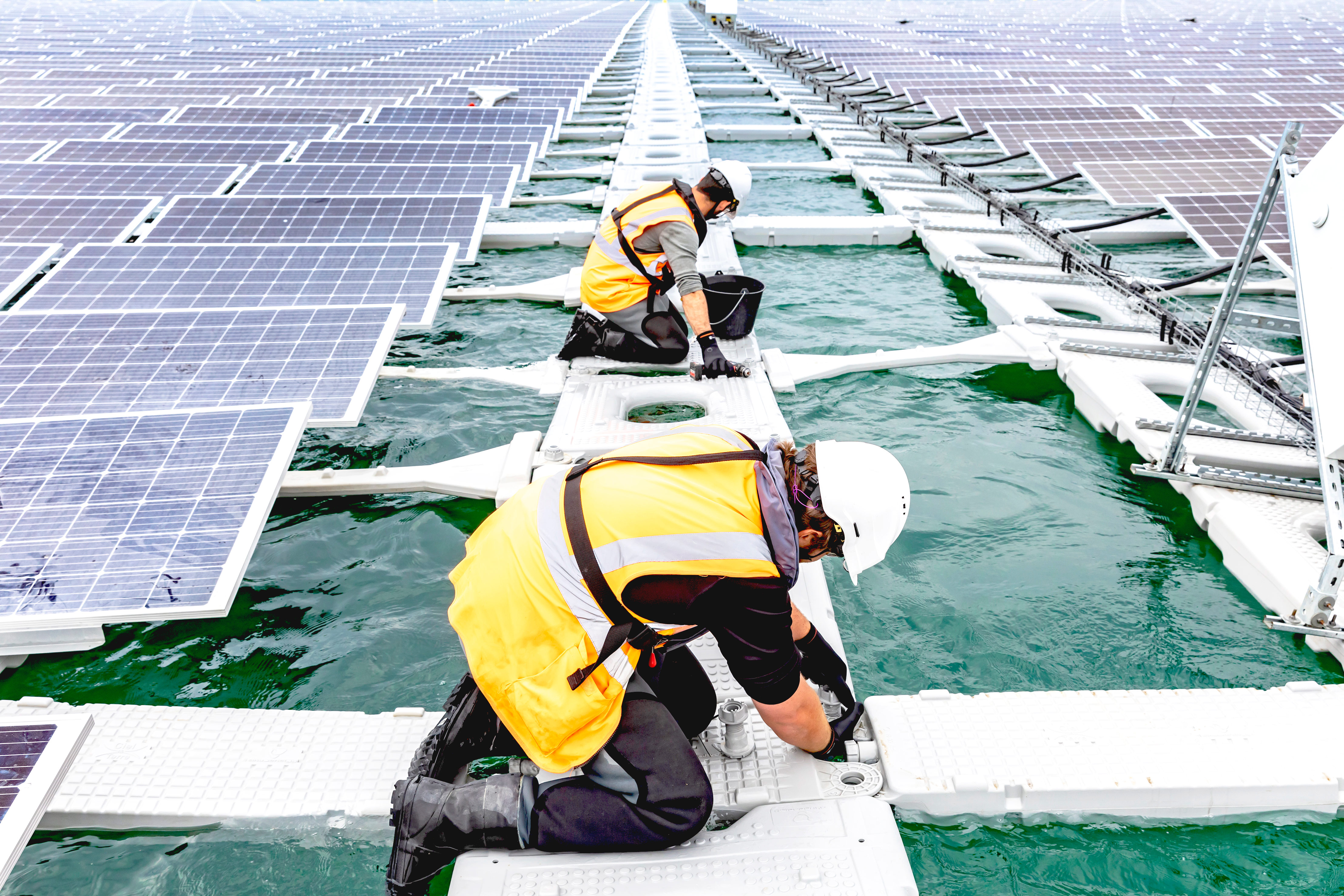 Ferme-solaire-de-Piolenc.-France-20191