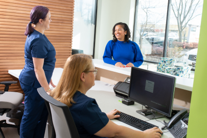 Phenom-TestimonialWidget-405x271px9