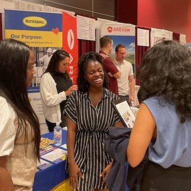Careerfairsquarecrop