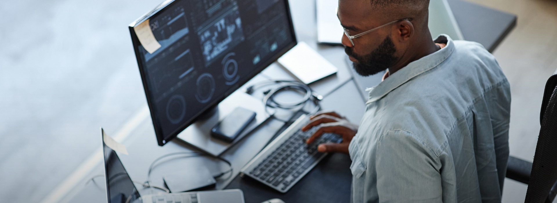 HeroBanner_ServiceNow_1920x700px