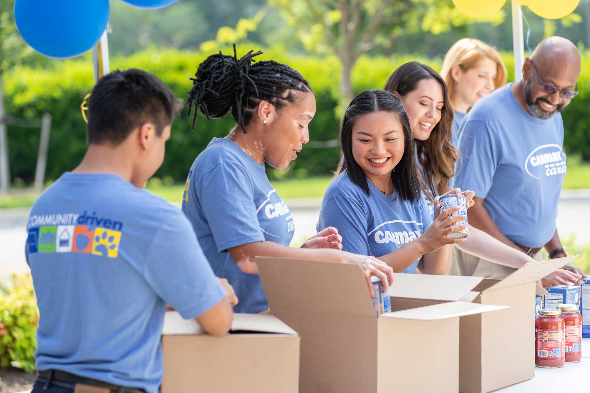 Group community volunteering