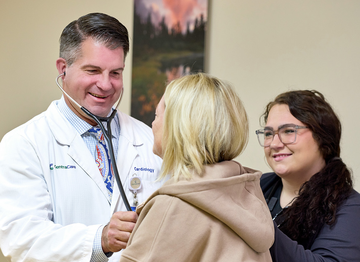 physicianwithnurse550x400