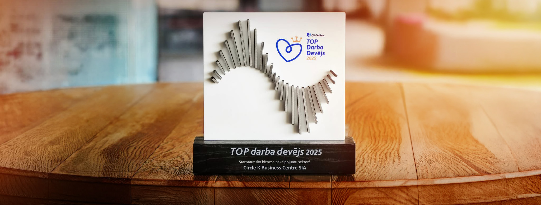 2026-05_top_employer_award_FB3