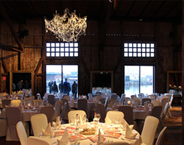 Photograph of dining room. 