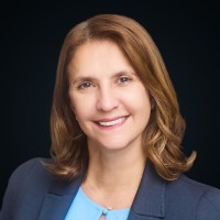 FlaviaLandsbergLinkedInheadshot