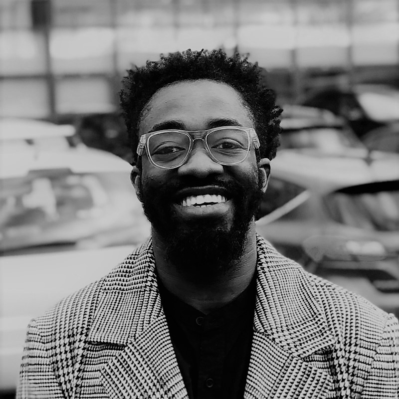 Foto ritratto in bianco e nero di Martin Evoeme