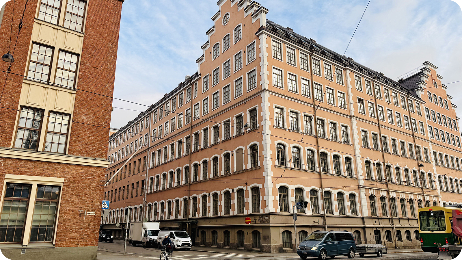 Helsinki-Finland_Tise-Exterior-50px-Rounded