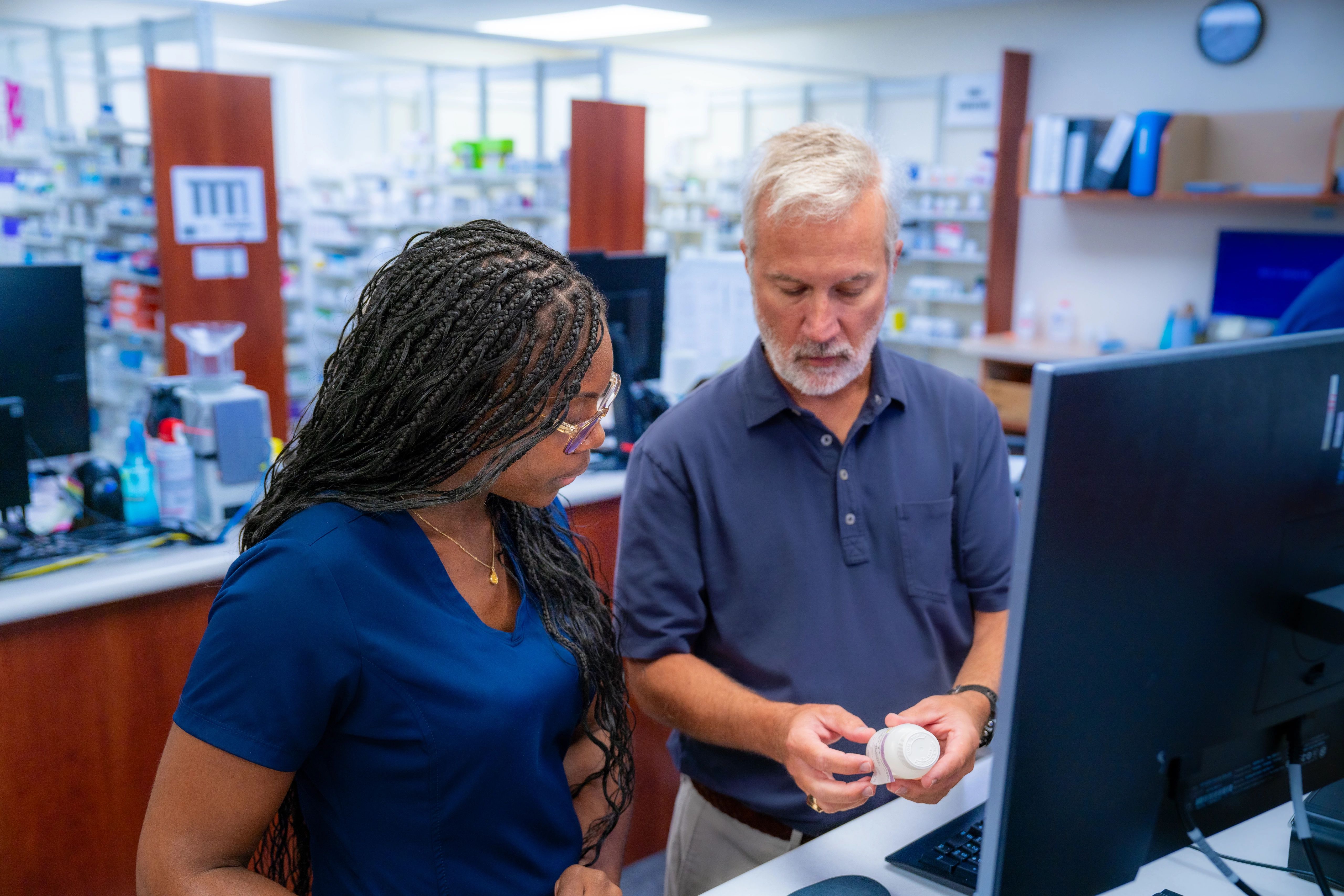 ECUH-Stock_Pharmacy-9927