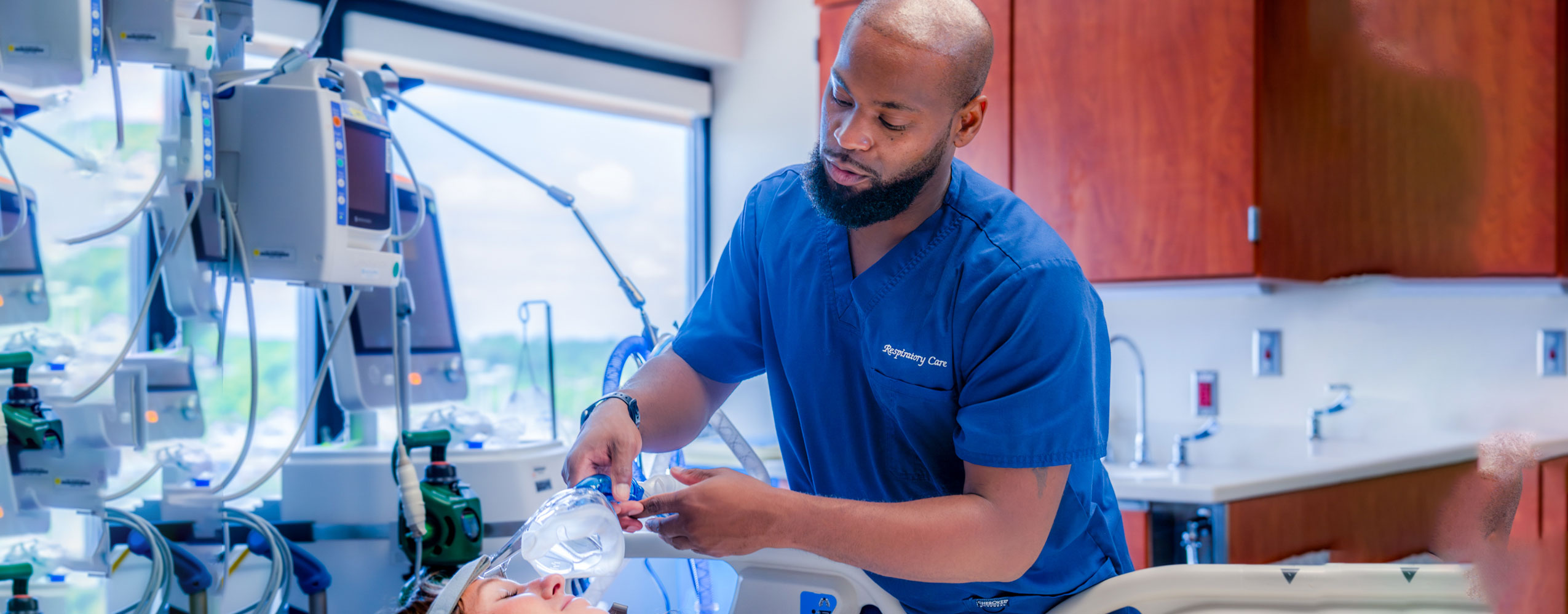 ECUH-Stock_Respiratory-9840