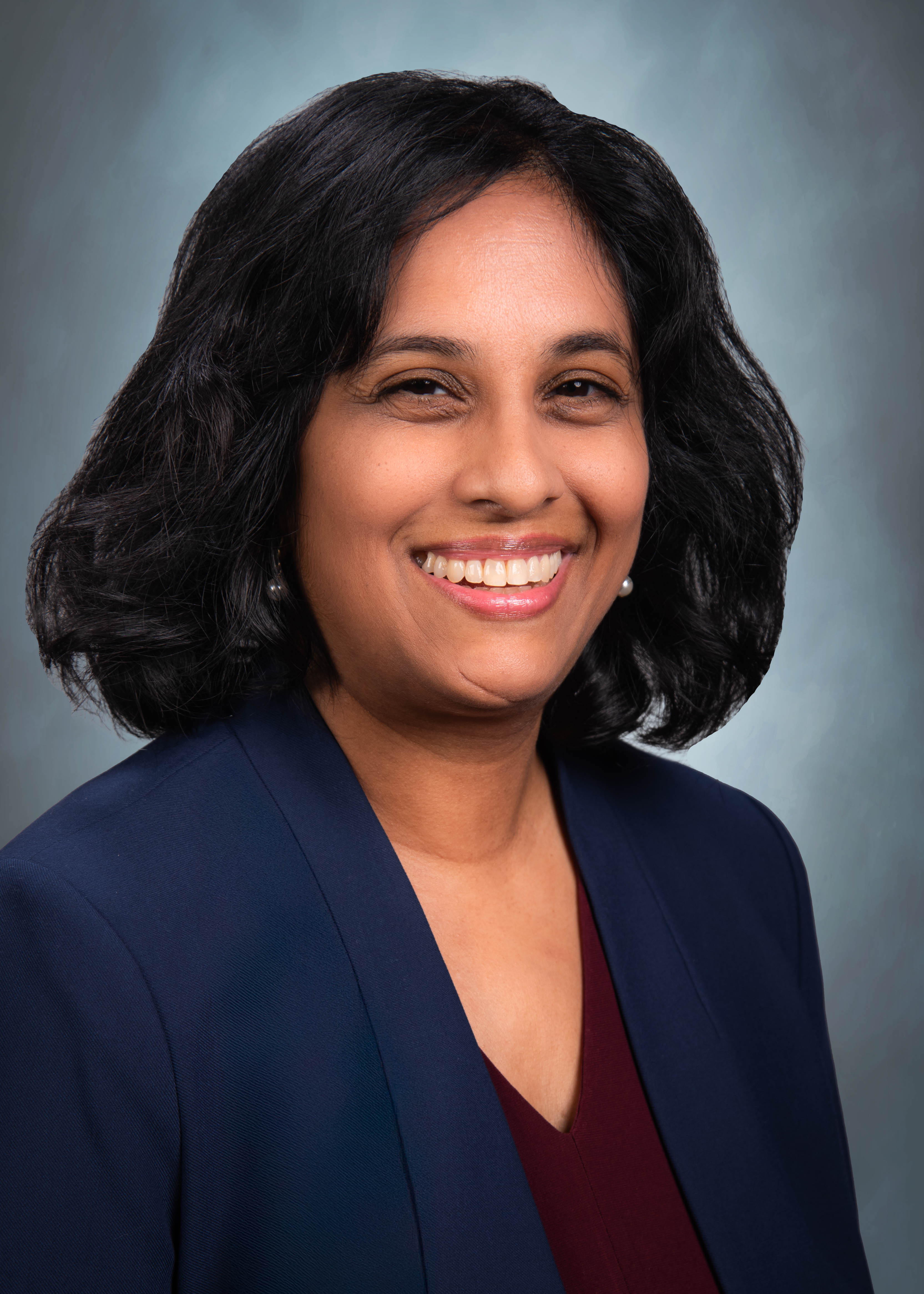 EloraHilmas-Pharmacy-5x7-7335-Edit_1