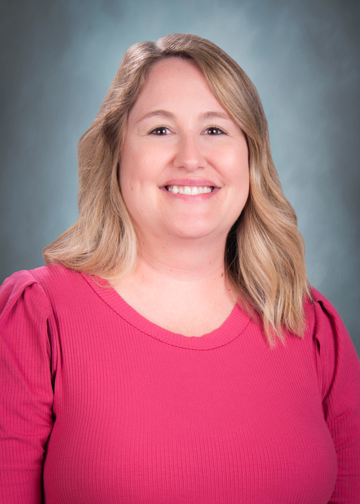 ErikaSchoenborn-Pharmacy-5x7-9156