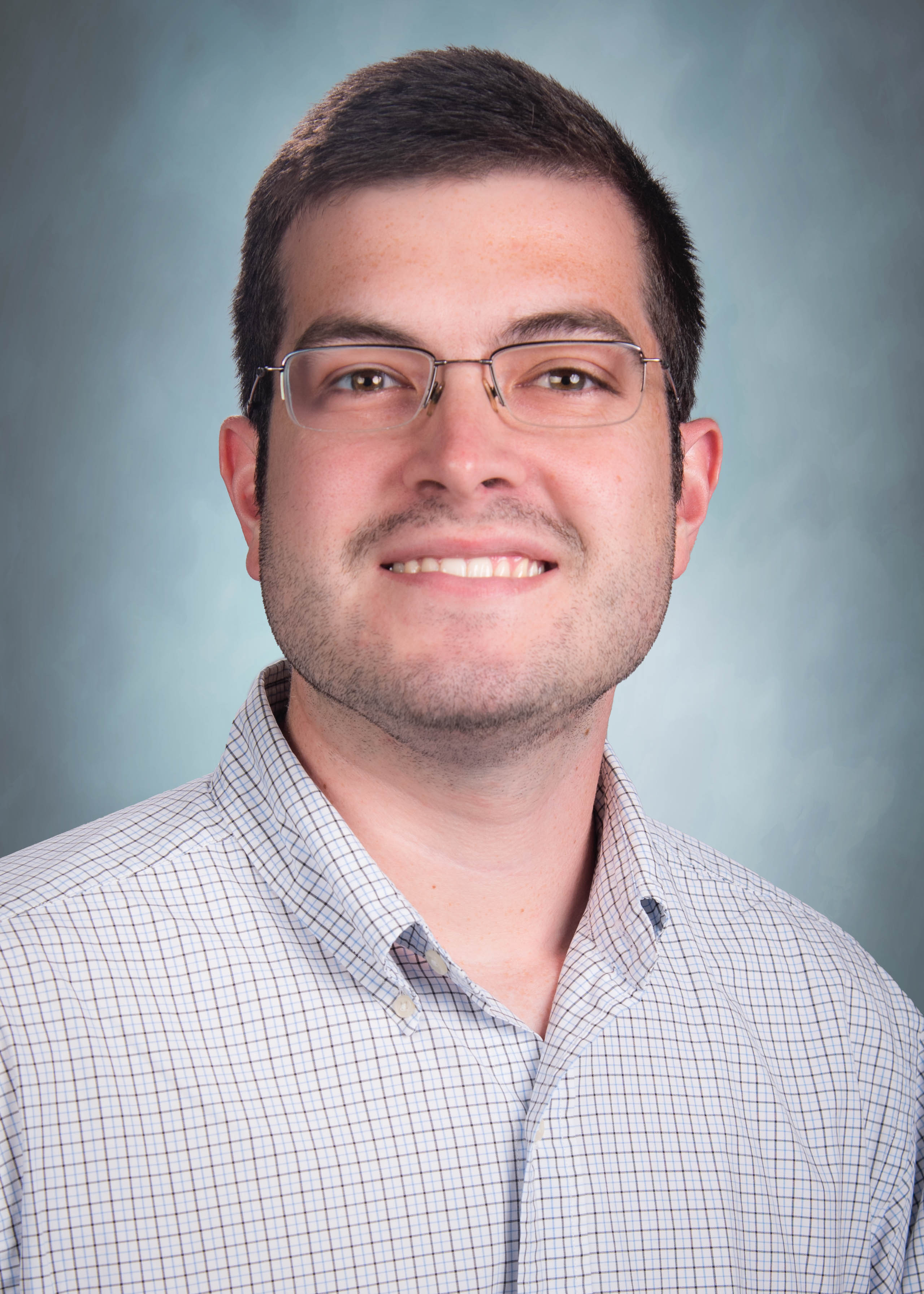 NoahSanford-Pharmacy-5x7-6081-Edit_1