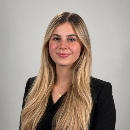 LisaHeadshotSquare