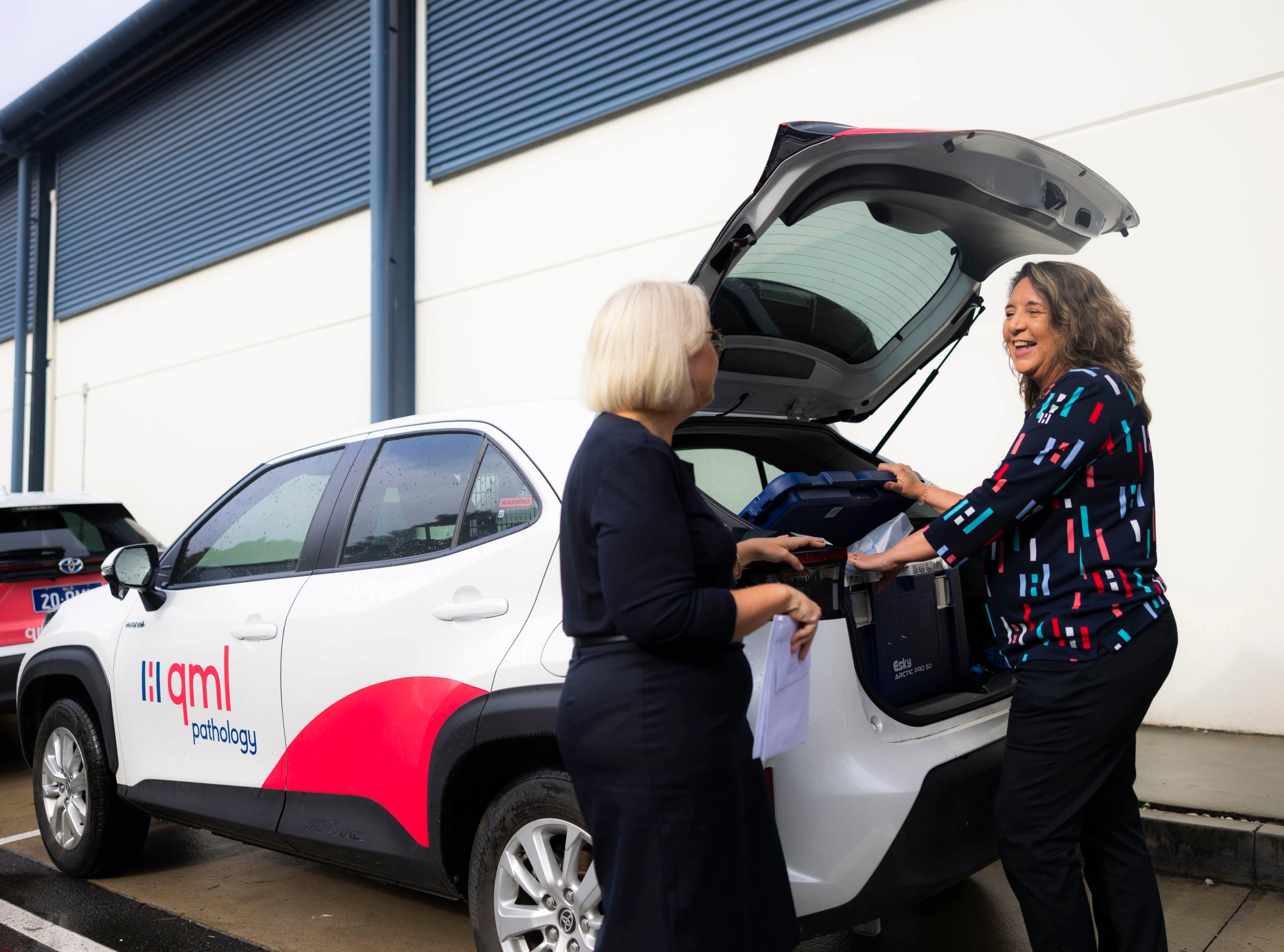 Courier Car 