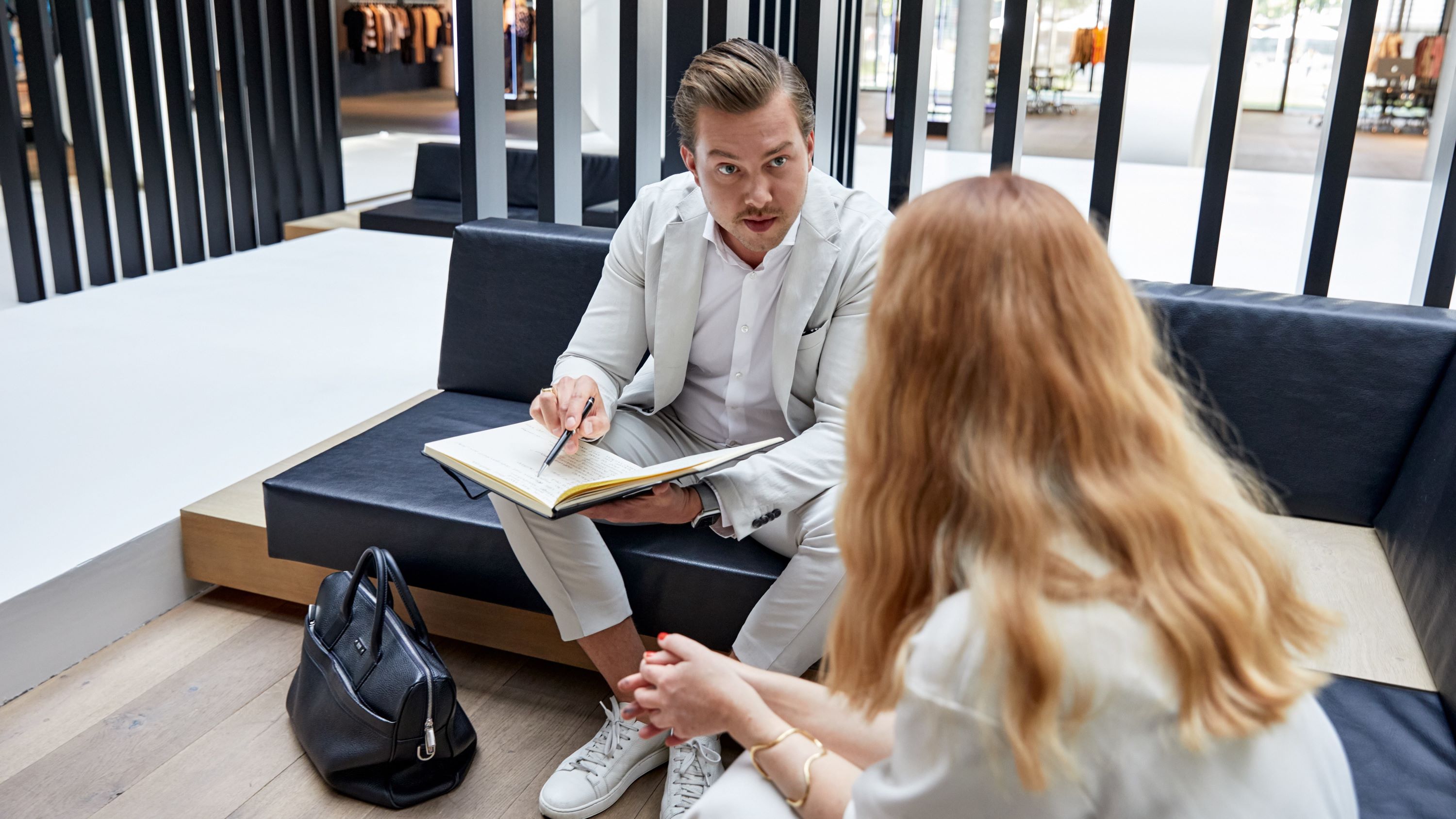 DESARROLLO Y FORMACIÓN PROFESIONAL CONTINUA