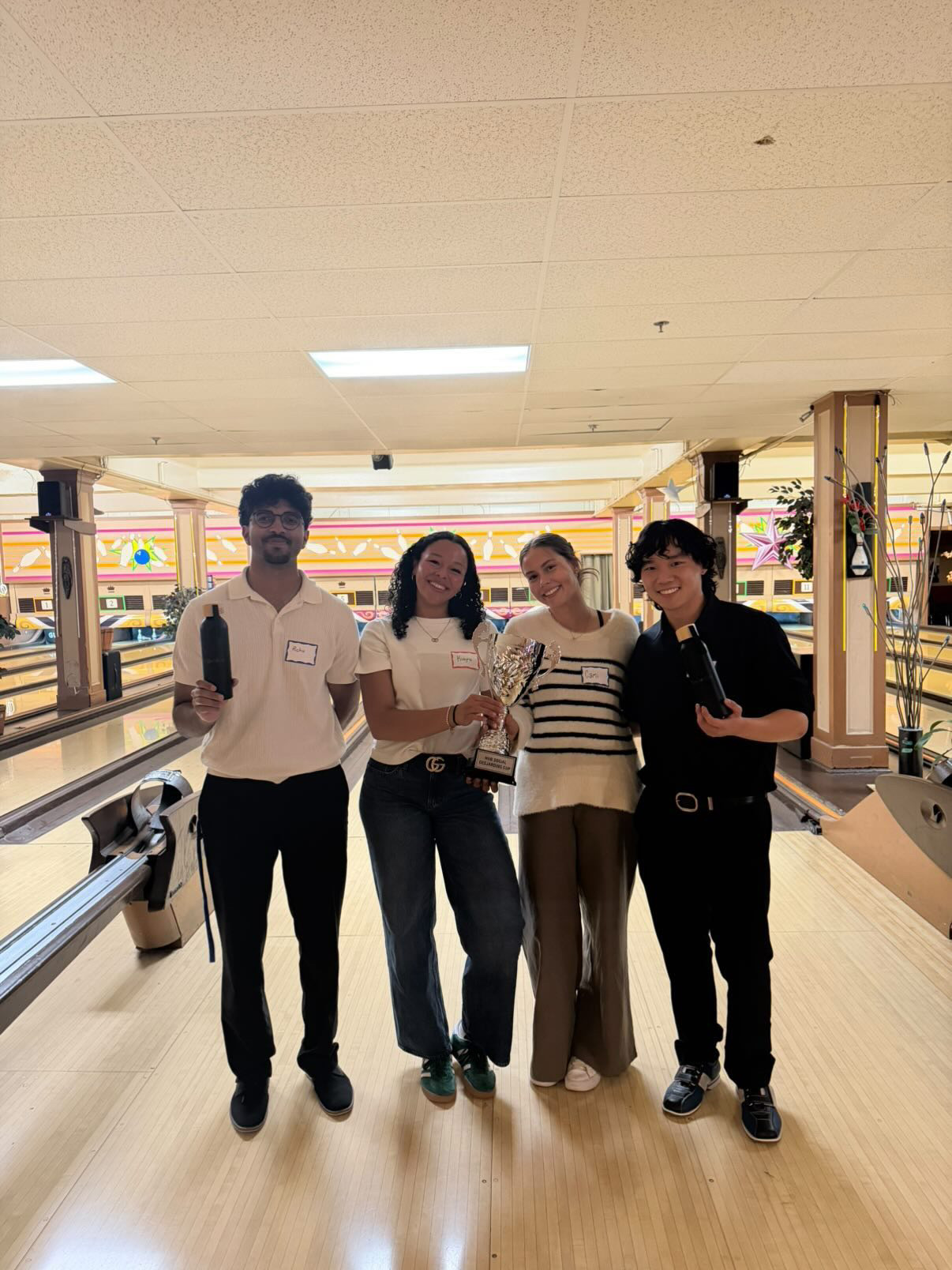 HUBVancouverInternsatbowling!