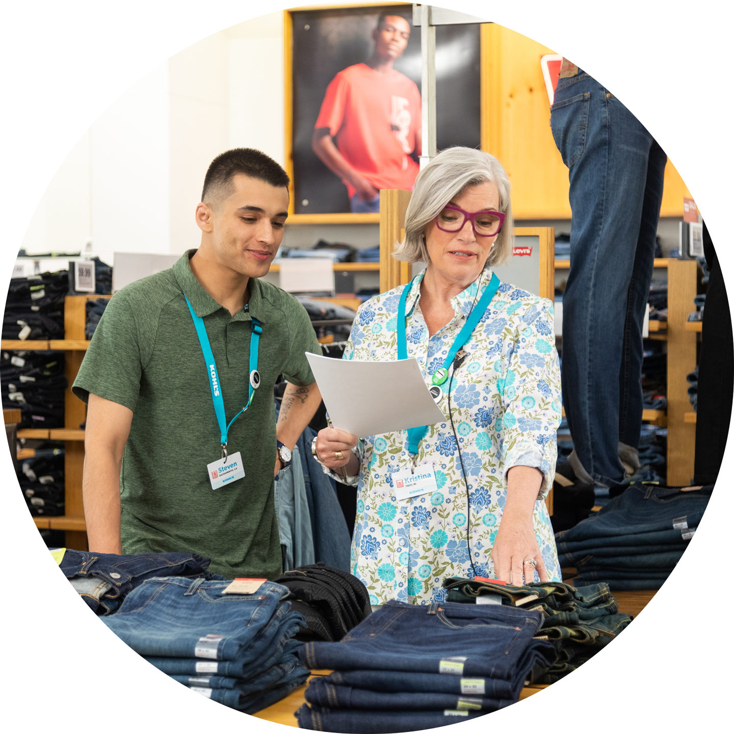 CMS-Stores-Management2023_Muskego_Store_Associate_June_Photos-web-20980