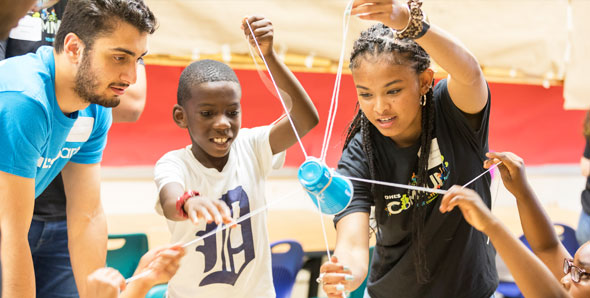 we give back at kohls internship Internships_Community-1_590x298_v1