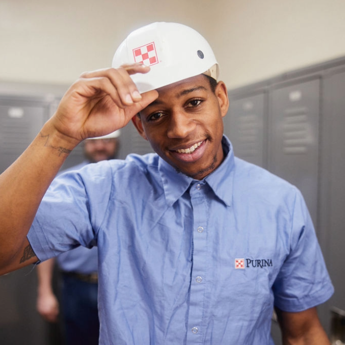 Purina Mills manufacturing photo