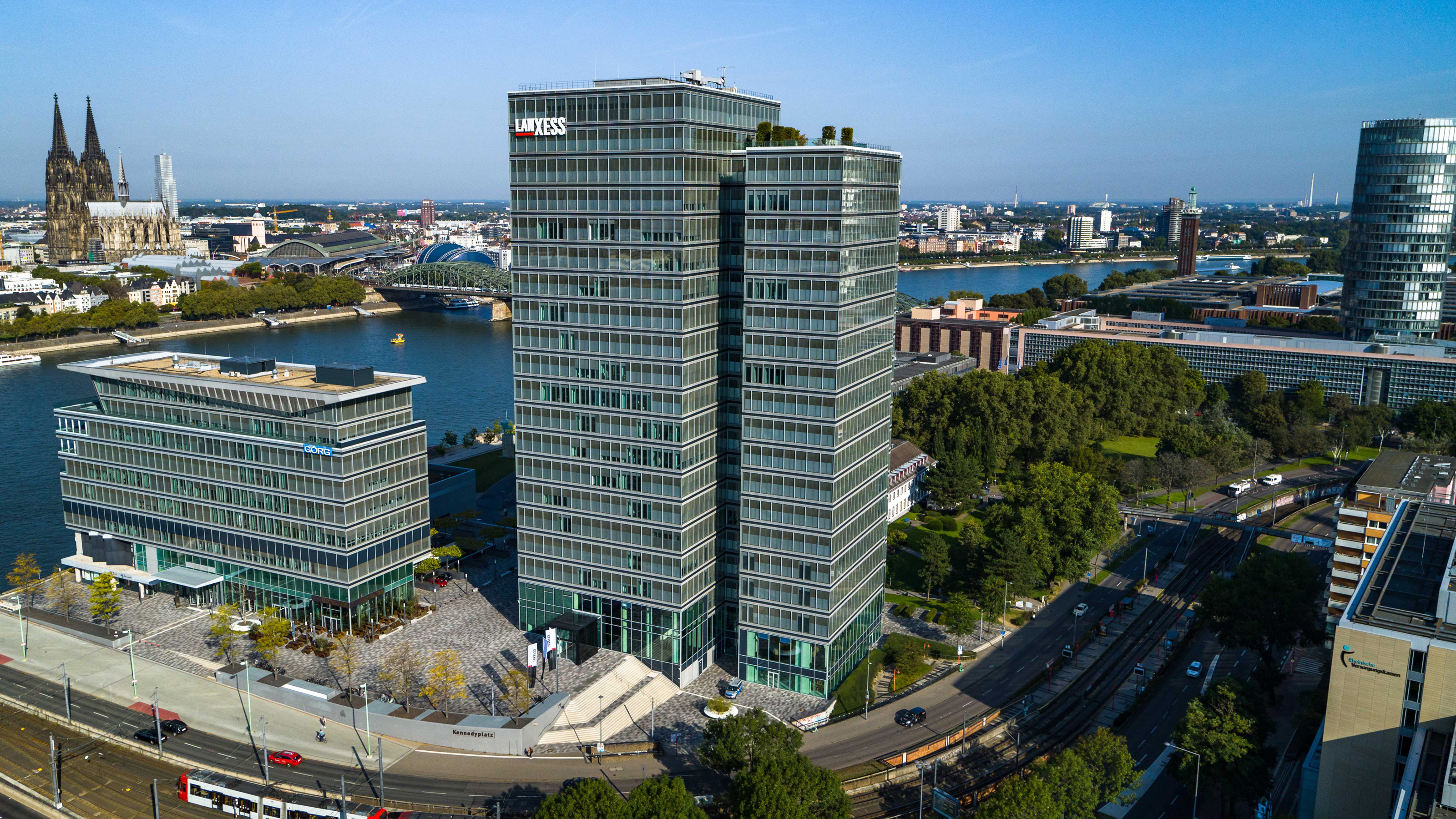 Cologne-Tower_16_9