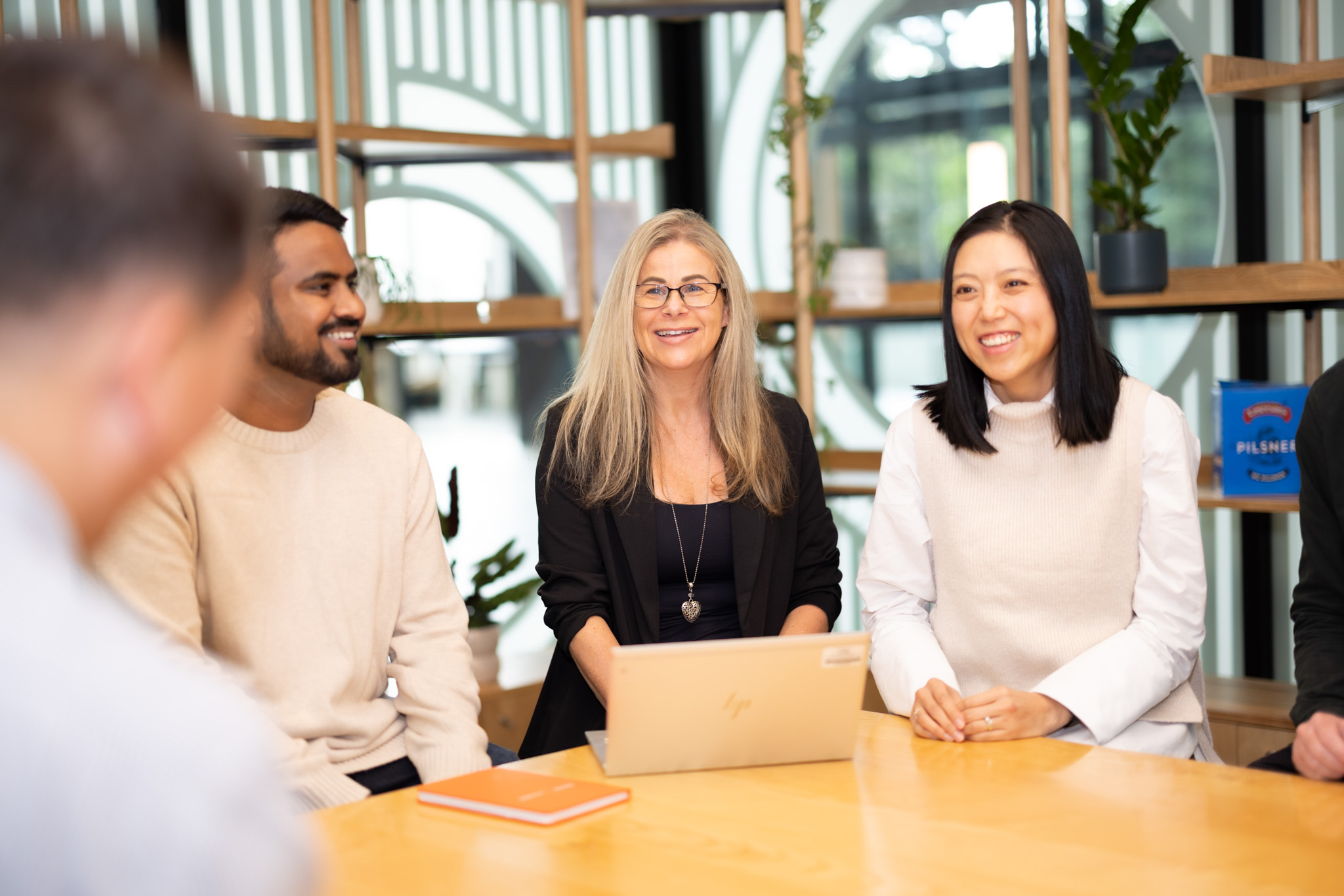 AO2025-06-24LION_NZ410