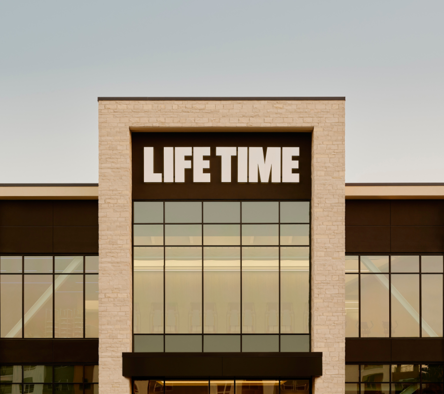 Benefits and Perks at Life Time