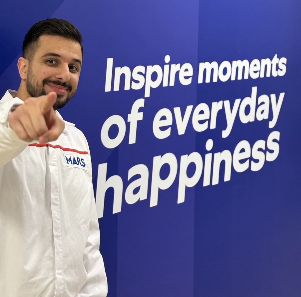 Trainee_Yearbook_2_Mehmet-AkifCifci