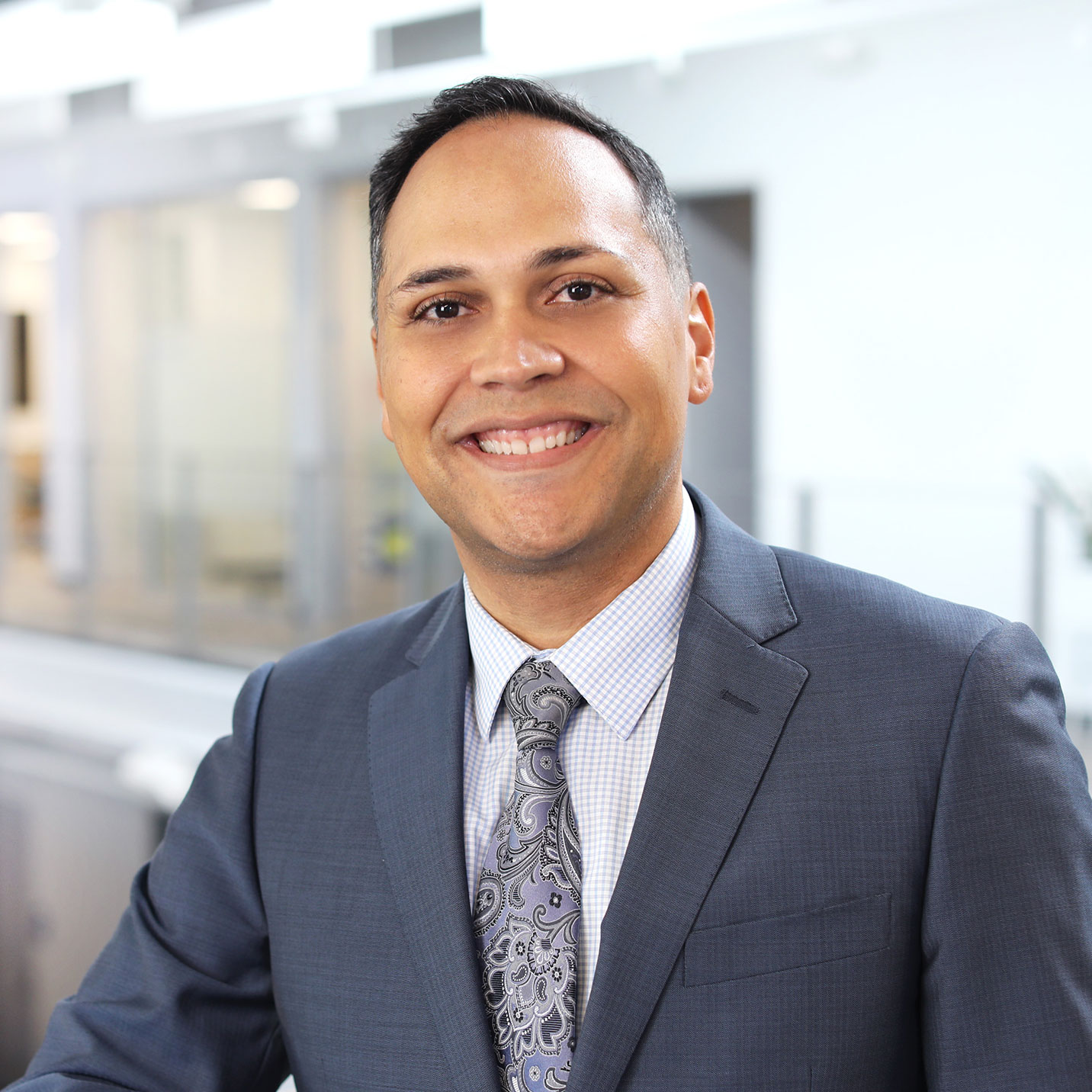 Gustavo-Cropped-Headshot