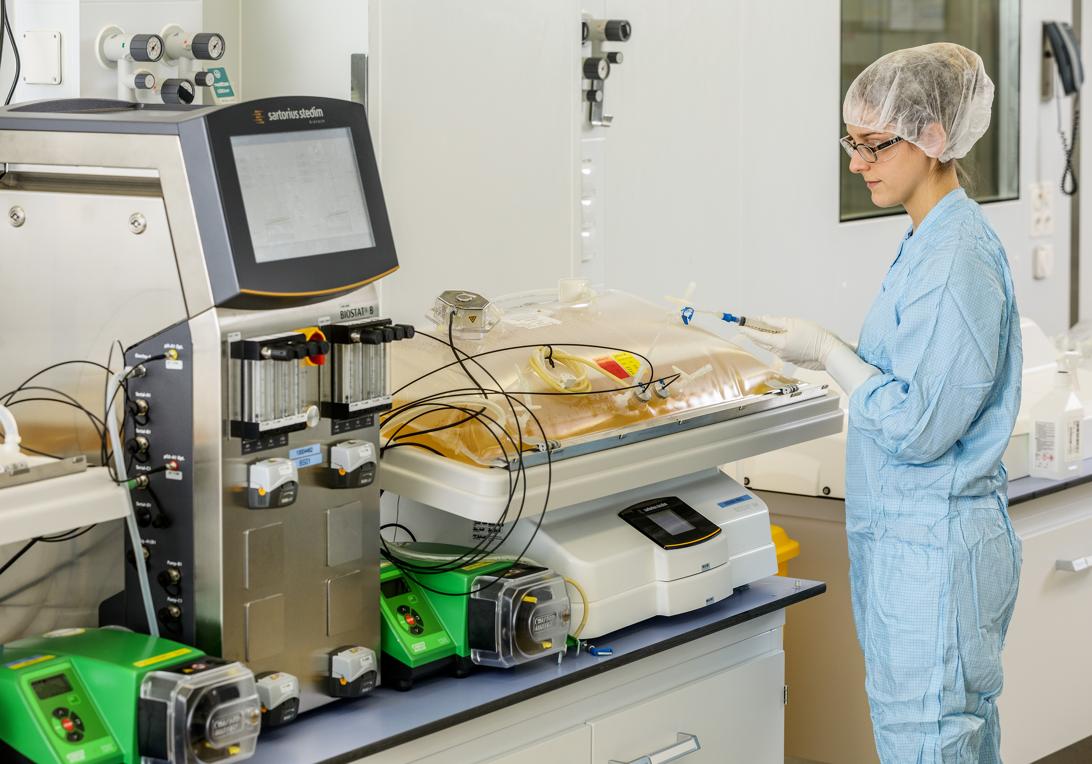 Operation-of-wave-bioreactor_HI